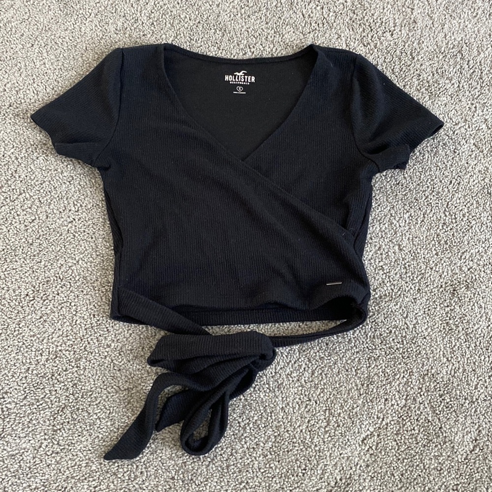 Hollister black tie back top S
